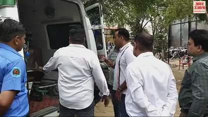 VIDEO : फतेहाबाद में सीएम फ्लाइंग ने नागरिक अस्पताल में की छापेमारी, हाजिरी रजिस्टर और एंबुलेंस में सामान जांचा