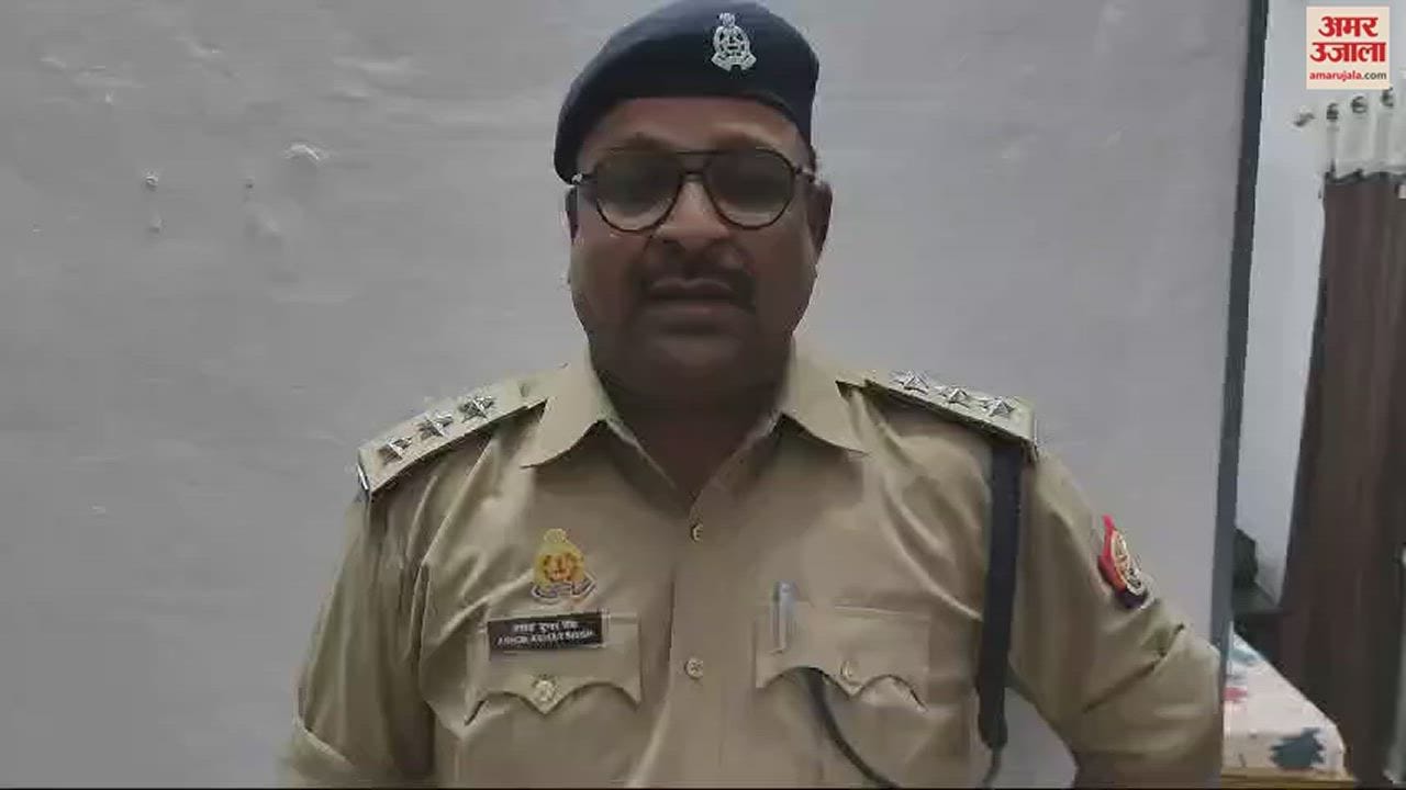 VIDEO : Uncontrolled truck crushed three people in mirzapur two dead one serious