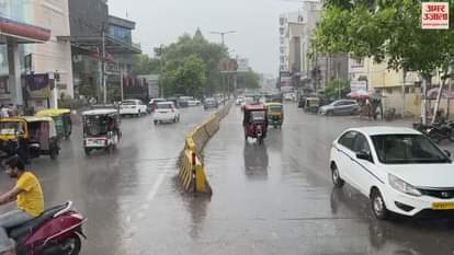 VIDEO : UP Weather Rain and sunshine in Varanasi youth gathered tourist places including ghats relief from heat