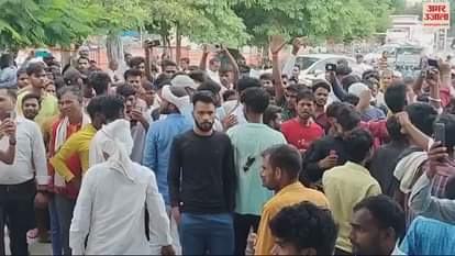 VIDEO : Ambedkar was abused video viral supporters strike and siege police station in azamgarh two arrested