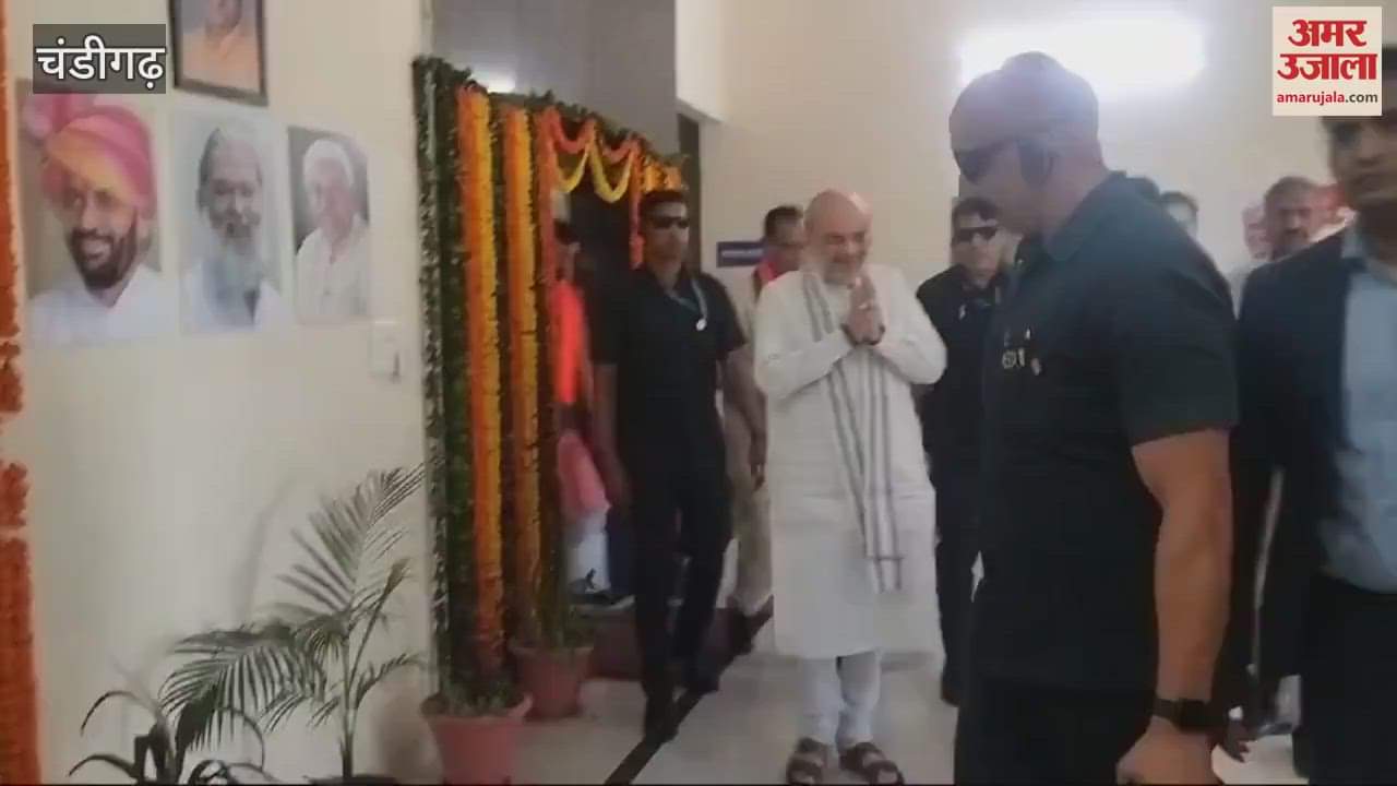 VIDEO : Amit shah reached bjp office in panchkula
