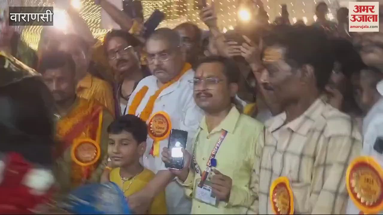 VIDEO : Nakkataya of Chetganj 80 tableaux came in 138th year Kashi awake the night self-reliant India an attraction