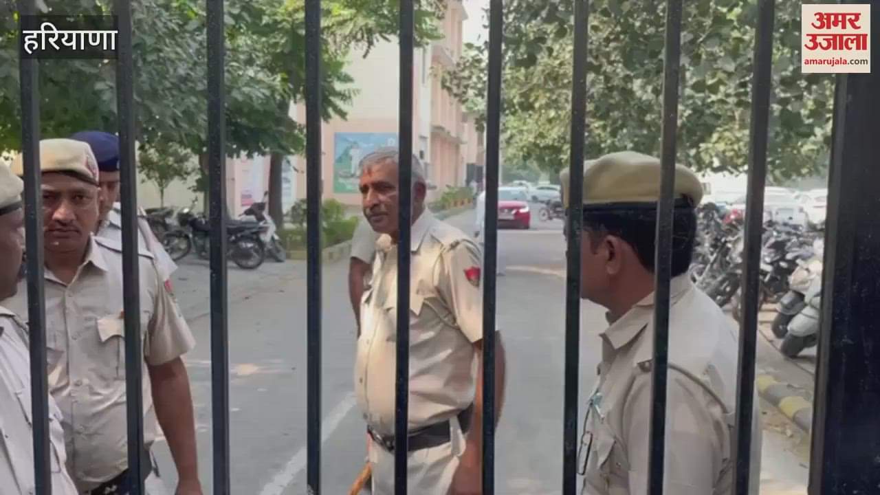 VIDEO : Contract sanitation workers took out a procession in Sonipat