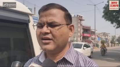 VIDEO : Demonstration of cowsevaks for 1:45 hours outside the MLA residence in Charkhi dadri