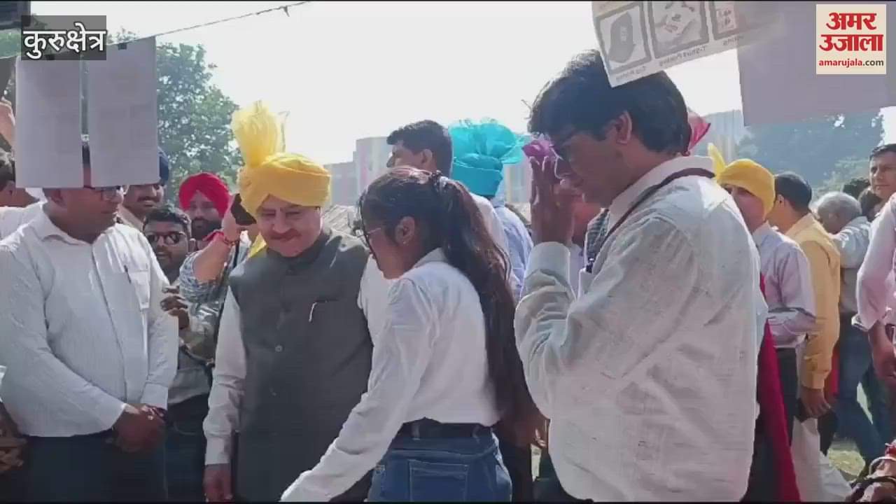 VIDEO : कुरुक्षेत्र रत्नावली महोत्सव में कलाकारों ने बिखेरी रंगत, एनआईटी निदेशक बने मुख्य अतिथि