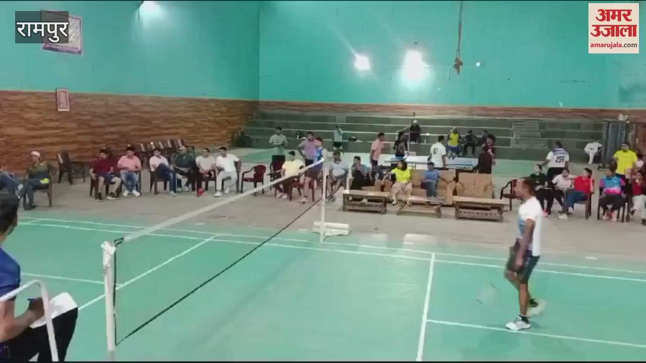 VIDEO : Bareilly Zone Police Competition, Moradabad and Bareilly teams won in badminton