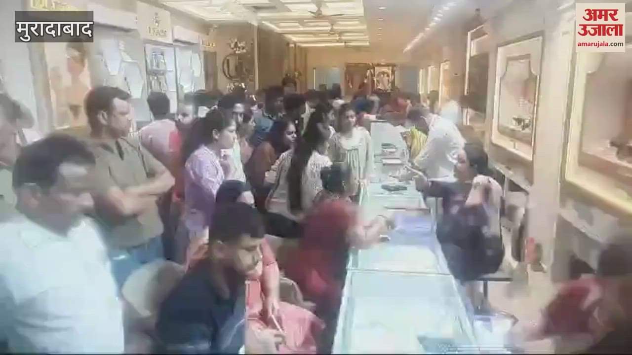 VIDEO : Moradabad market shined on Diwali, shopping continued till late night, markets were crowded with customers