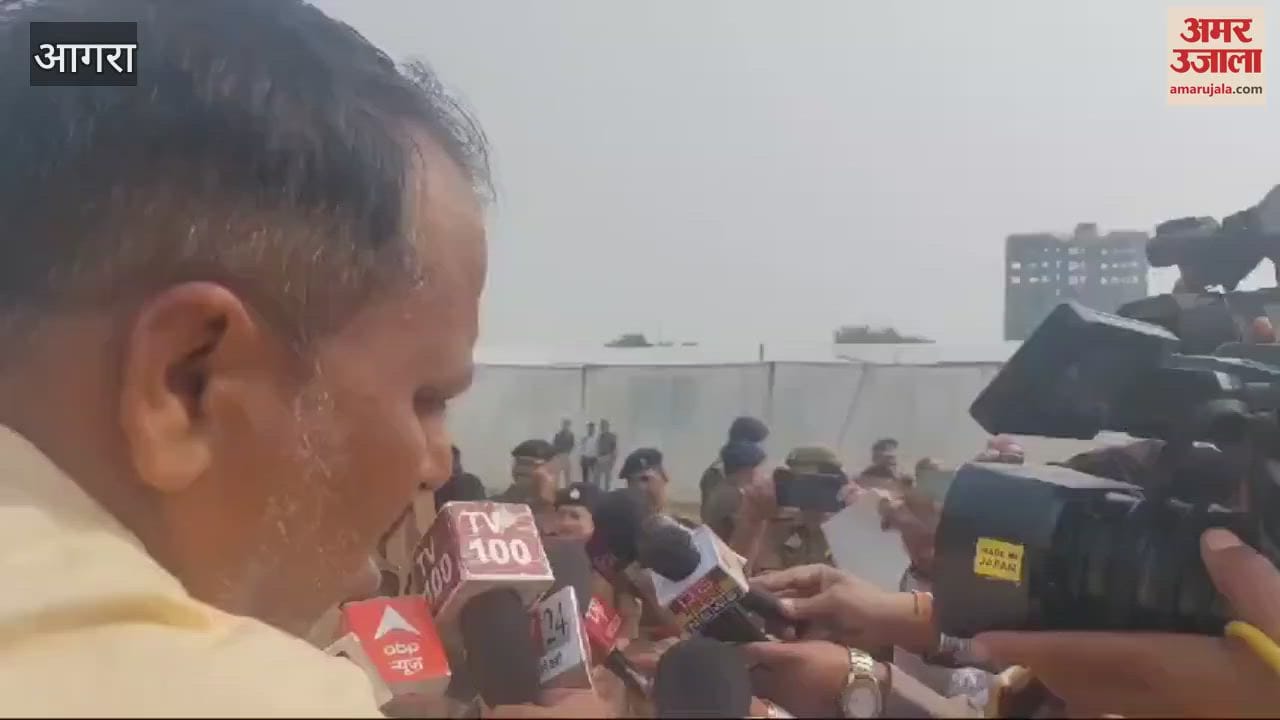 VIDEO : आगरा में यातायात माह की शुरुआत, एडीजी जोन ने हरी झंडी दिखाकर रैली को किया रवाना