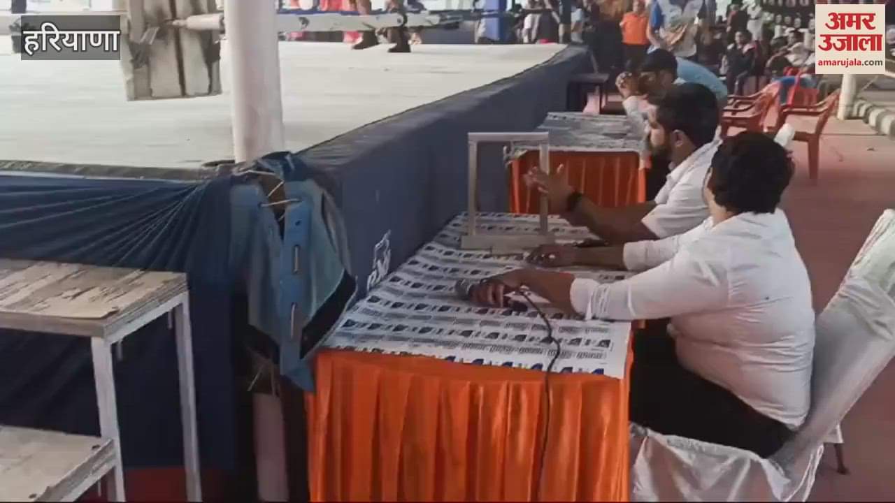 VIDEO : Rohtak: State level women's boxing championship begins, 200 women boxers are participating