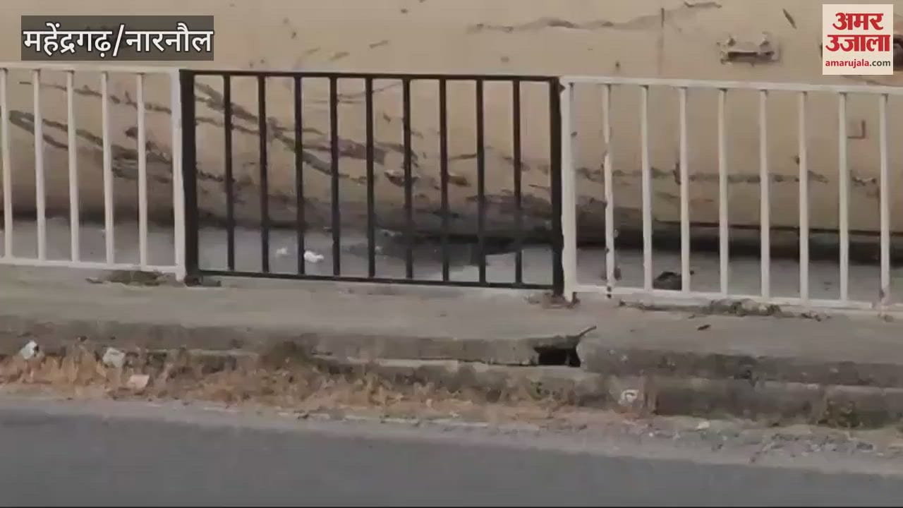 VIDEO : A tanker filled with gas overturned on the road due to loss of balance near Nangal Nunia in Narnaul