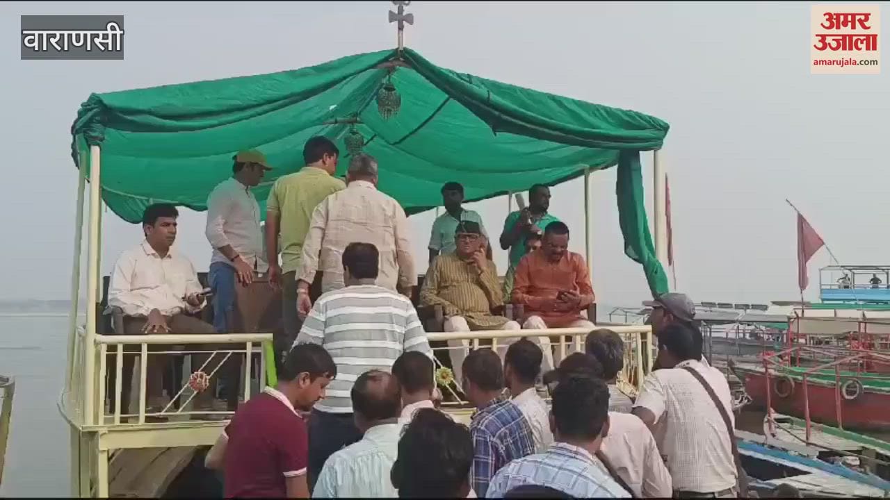 VIDEO : nagar nigam Mayor and MLA went out inspect ghats in varanasi instructed fix problems soon