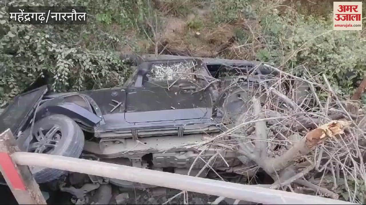 VIDEO : Collision between Haryana Roadways and Thar on Rewari Road in Narnaul, jammed