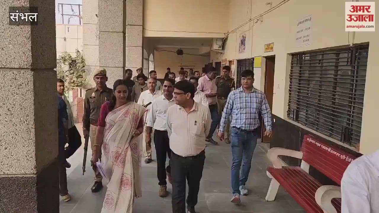 VIDEO : SDM raids on illegal recovery in Sambhal ARTO office, panic among outsiders, register seized for investigation
