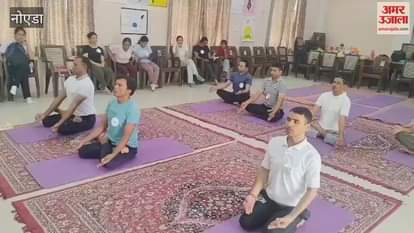 VIDEO : Suchitra and Mahesh won the yoga competition