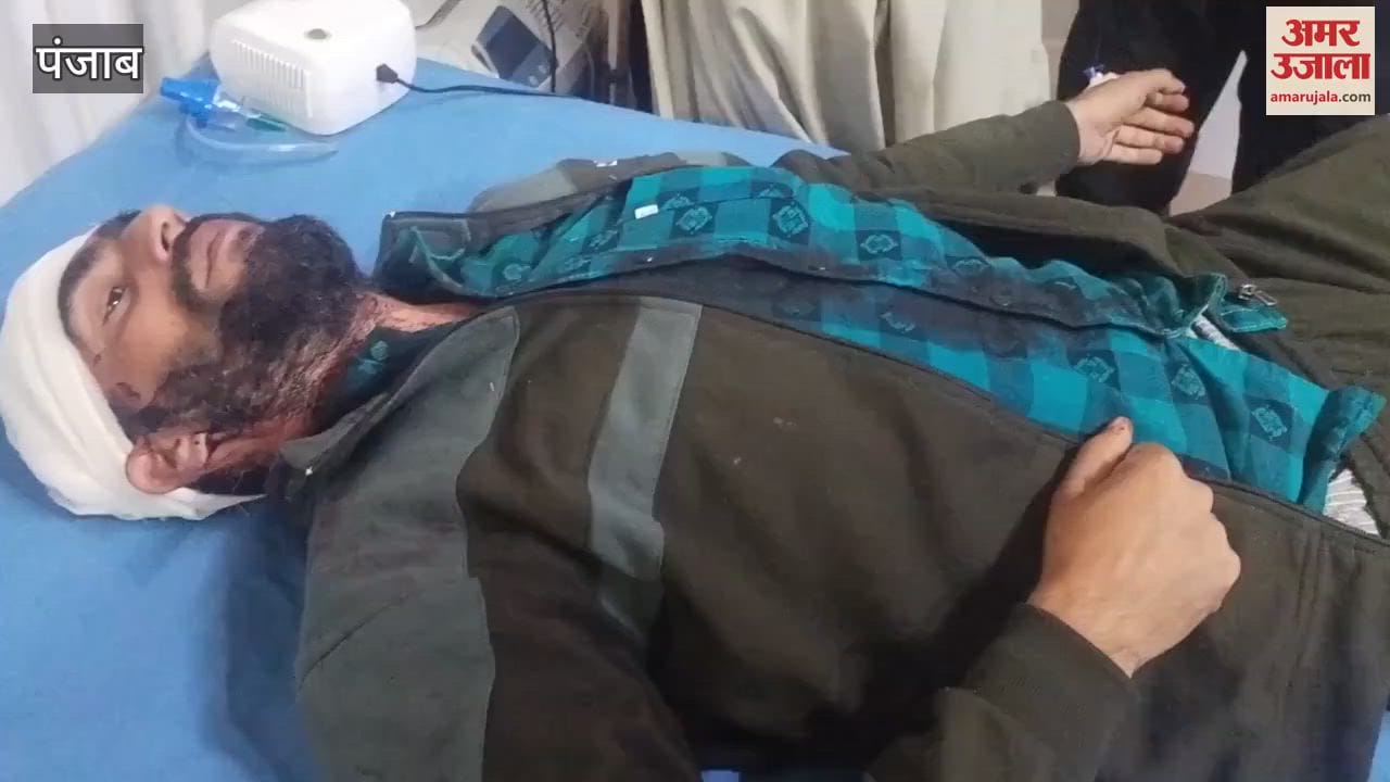 VIDEO : Three masked men robbed and assaulted a Kashmiri youth in Kapurthala