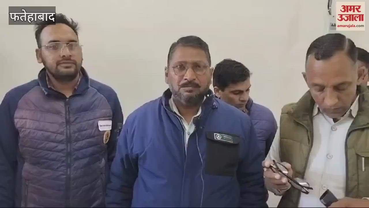 VIDEO : kanungo and patwari are working wearing black bands in Tohana