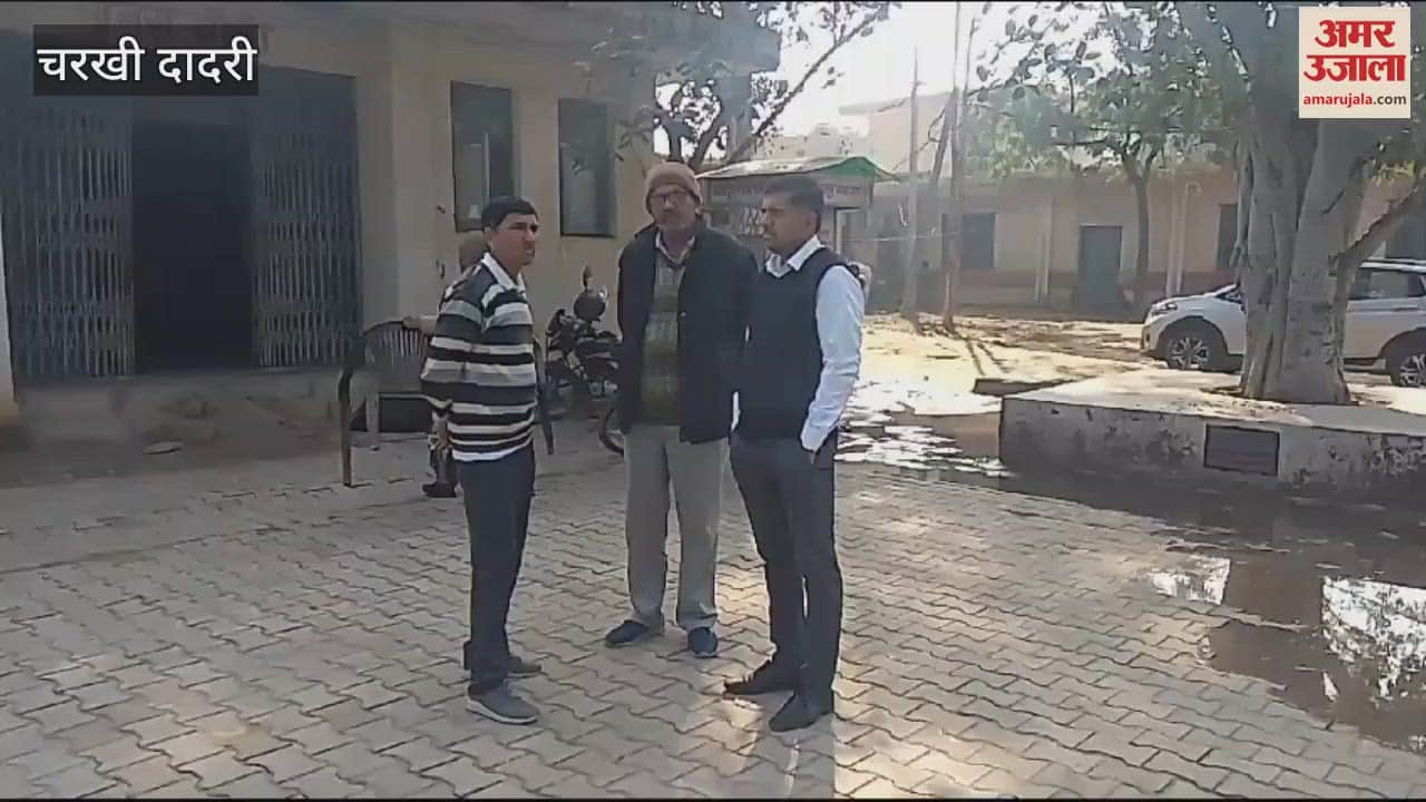 VIDEO : bike rider posted in Merchant Navy died after coming under trolley in Dadri, case registered