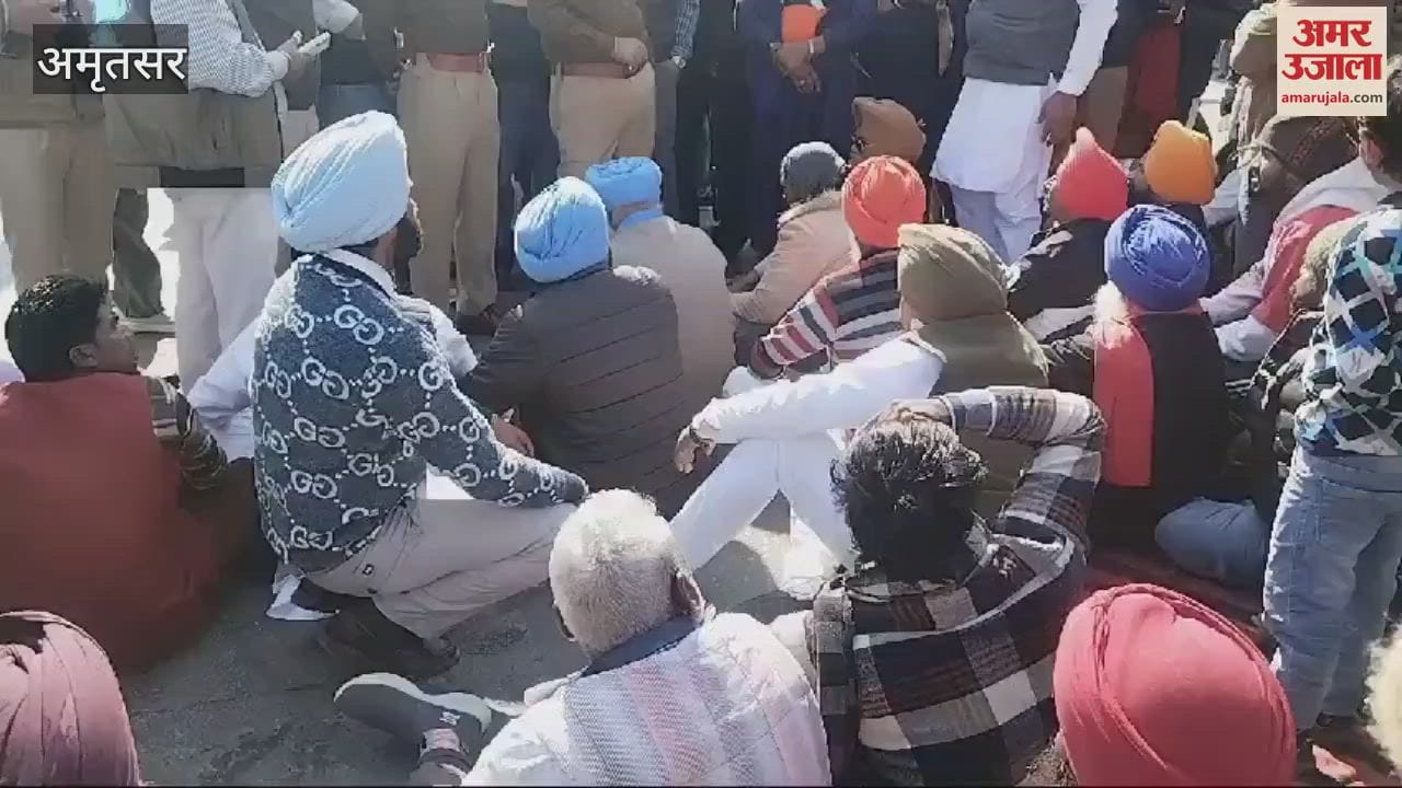 VIDEO : सफाई मजदूर यूनियन ने वाल्मीकि समाज के साथ मिलकर दिया धरना