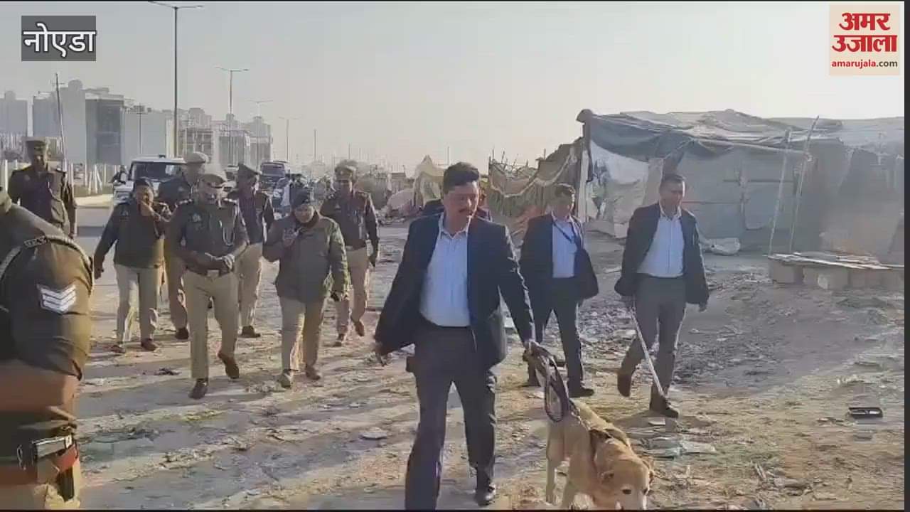 VIDEO : verification was done by checking papers of slum dwellers for Republic Day In Greater Noida