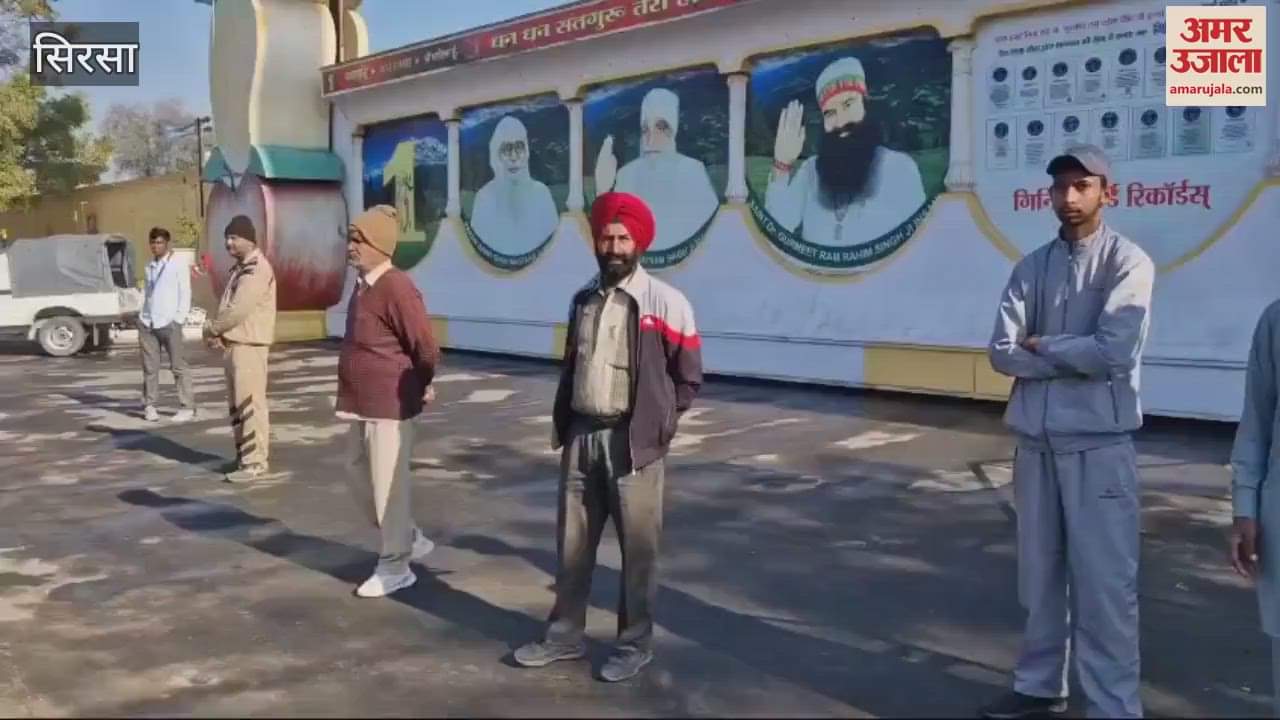 VIDEO : Dera chief Gurmeet reached Sirsa, police force deployed