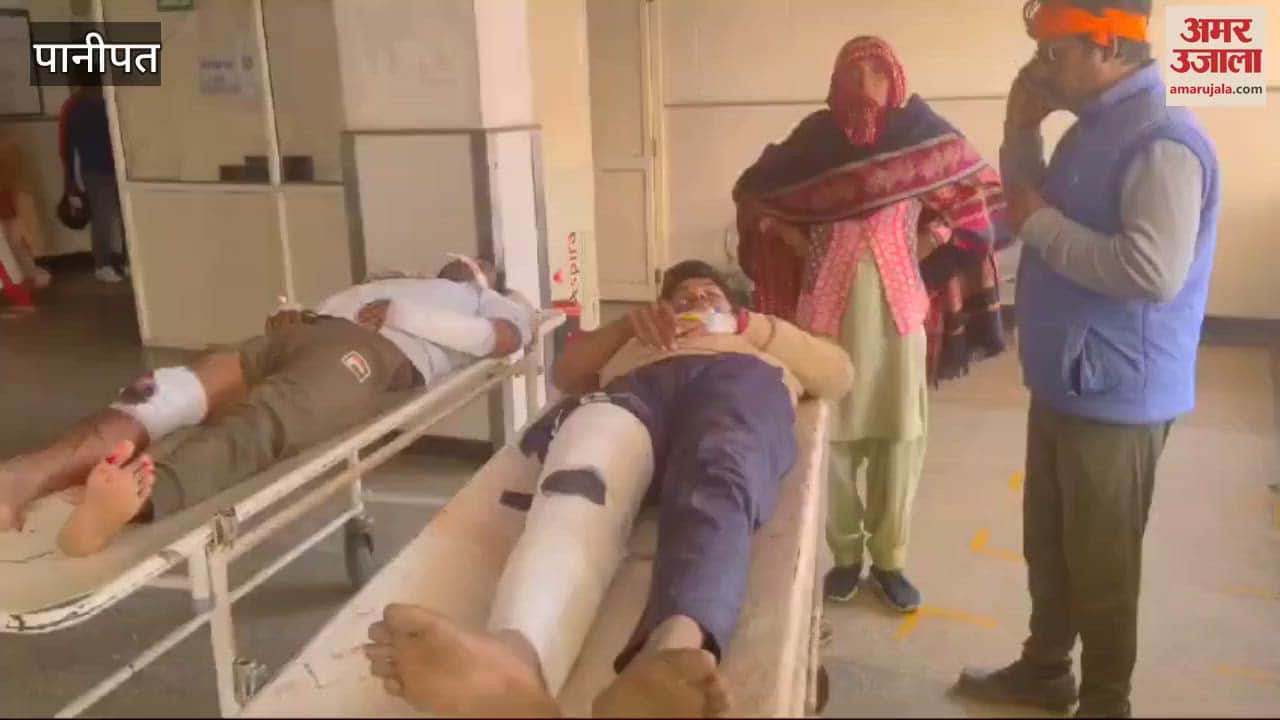 VIDEO : auto hit a mason and a labourer riding a motorcycle, their condition is critical In Panipat
