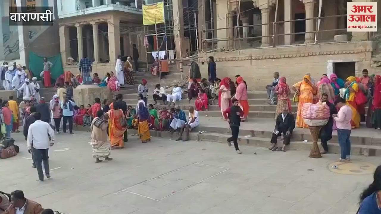 VIDEO : jam packed in Kashi Railway station bus stand full people are helplessly waiting thousands vehicles stopped