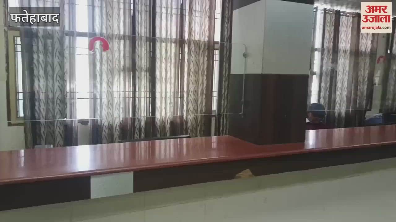 VIDEO : फतेहाबाद में तहसीलदारों ने बंद किया काम, नहीं हुई रजिस्ट्रियां
