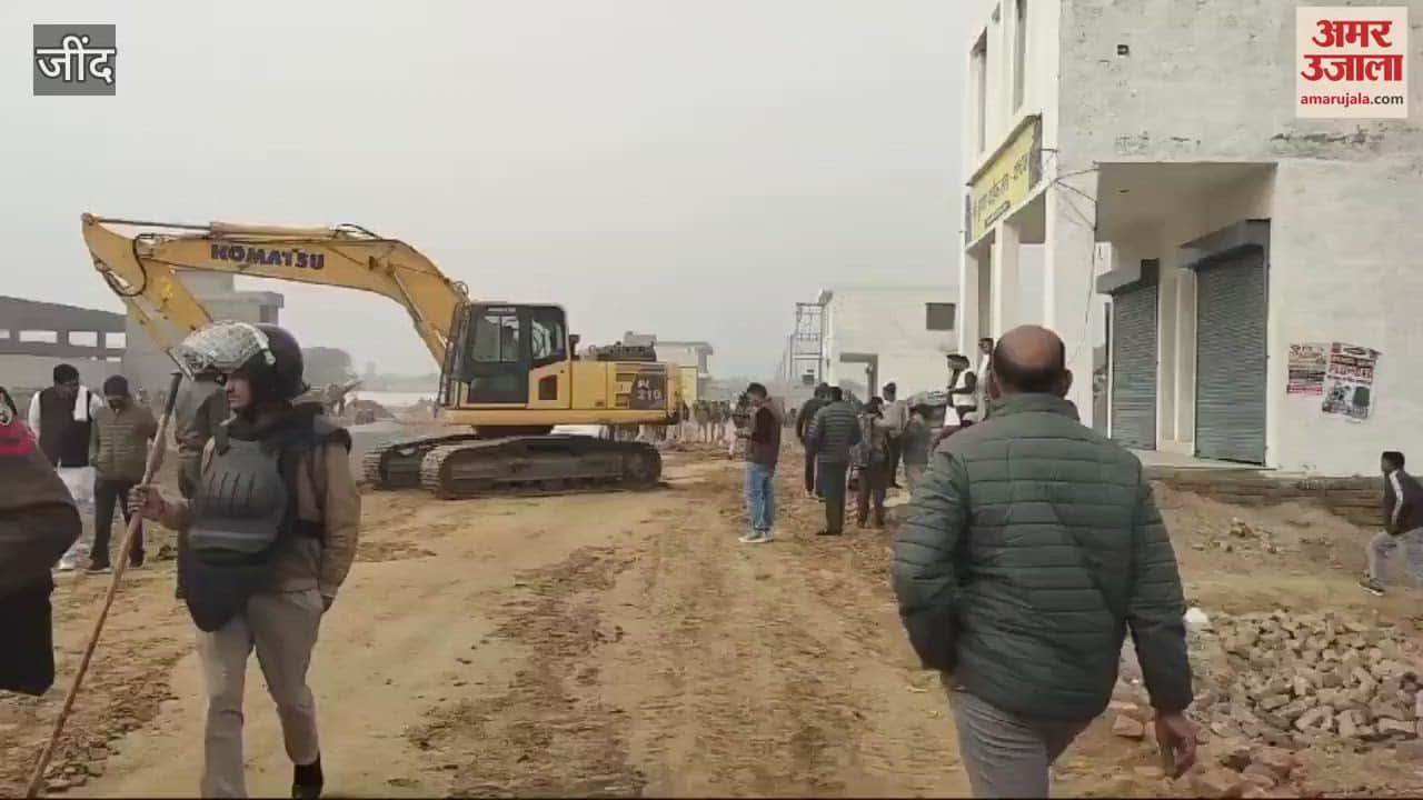 VIDEO : Shops demolished in illegal colony behind new bus stand in Jind