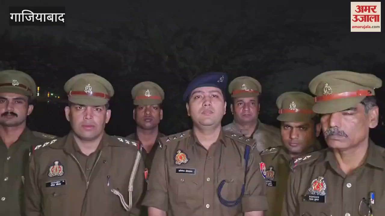 VIDEO : Three people including a delivery boy arrested after encounter in Ghaziabad