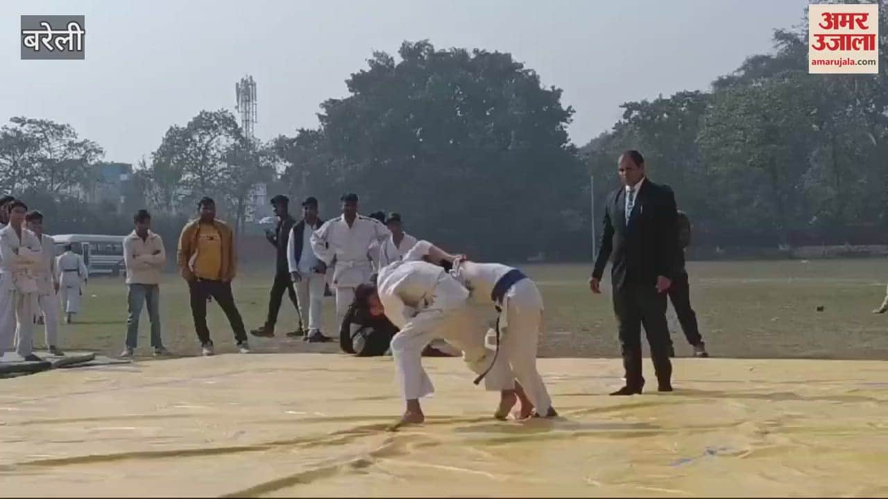 VIDEO : Uttar Pradesh Rural Sports League players showed their strength in Bareilly