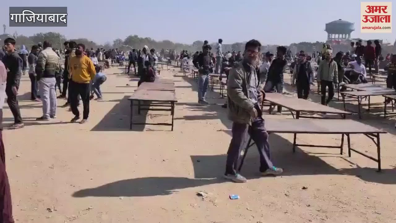 VIDEO : Weekly curb removed from road in Ghaziabad