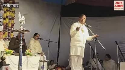 VIDEO : जिंदगी में सफल होने के लिए प्यार से झुकना जरूरी है