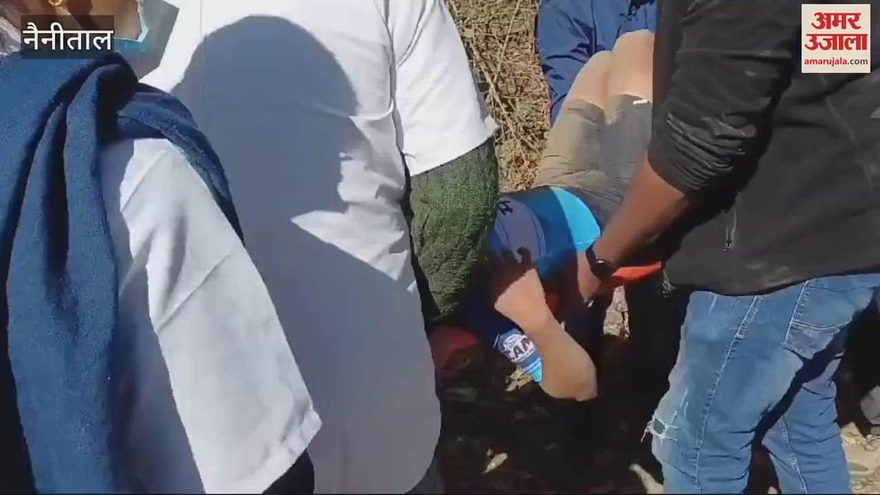 VIDEO : 38वें राष्ट्रीय खेल...माउंटेन बाइकिंग रेस में दुर्घटना के बाद महिला खिलाड़ी घायल