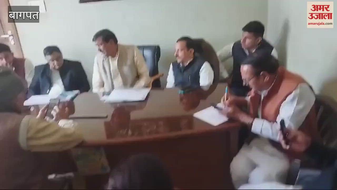 VIDEO : Baghpat: Assigned responsibility for unveiling the statue