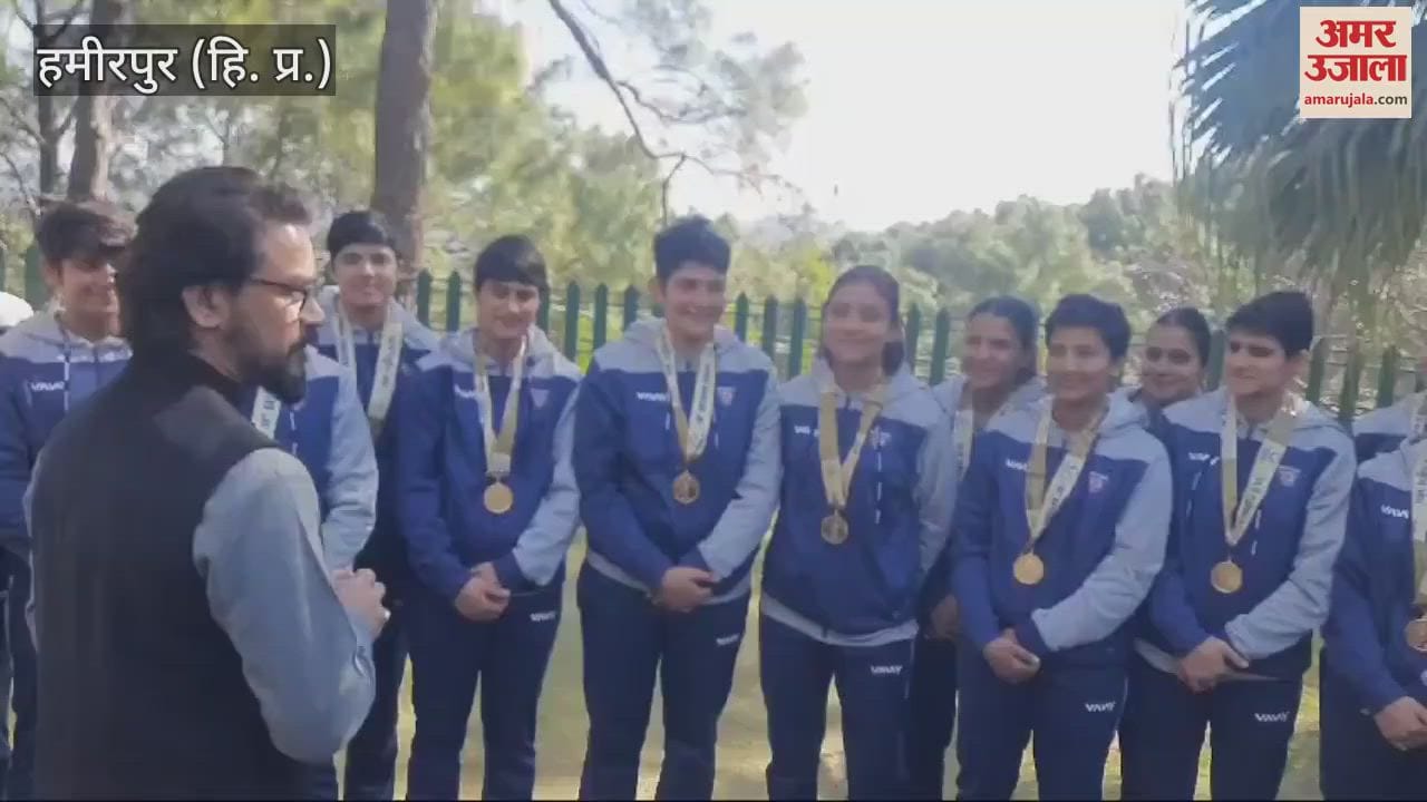 VIDEO : National champion women's handball team met MP Anurag Thakur