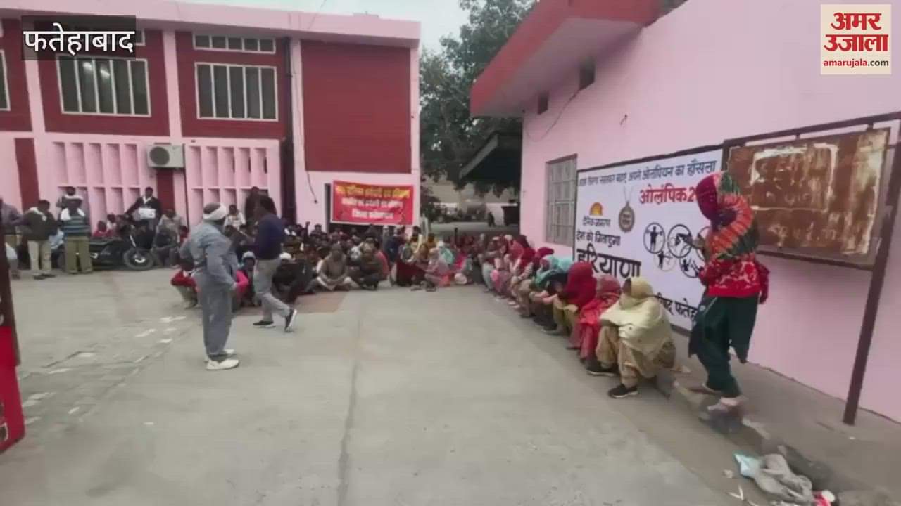 VIDEO : Cleaning and door to door garbage collection work stopped in Fatehabad, employees started strike