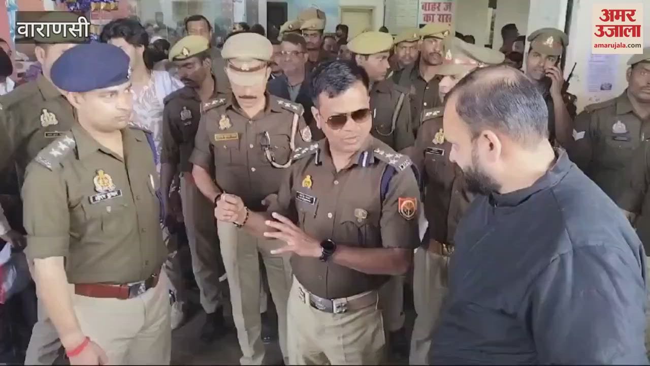 VIDEO : Delhi Stampede Crowds At Kashi Railway Stations GRP-RPF Alert Taxis Not Available From Airport