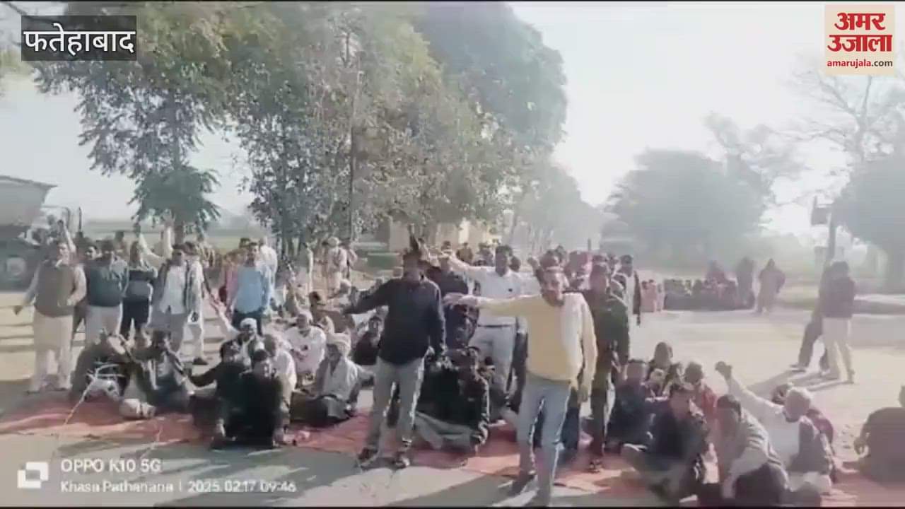 VIDEO : Villagers got angry on the arrest of three shopkeepers in Fatehabad, blocked the Chandigarh road