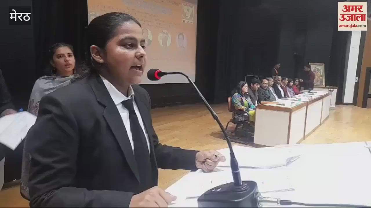 VIDEO : Meerut: Inter hostel competition on social media