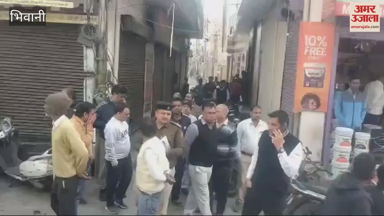 VIDEO : Postal assistant in the postal department in Bhiwani was attacked, two masked miscreants attempted to rob him at gunpoint