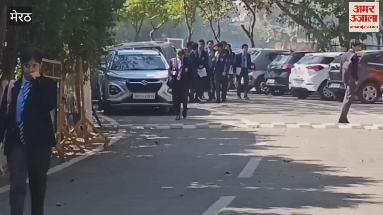 VIDEO : Meerut: Examination going on in St. Mary's School