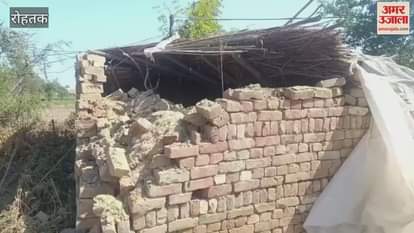 VIDEO : Stones were pelted on the municipal team which went to remove encroachment in Rohtak, returned after giving two days' time