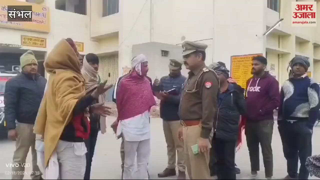 VIDEO : Couple dies after being crushed by a roadways bus, innocent girl critical, accident in Sejana Muslim of Gunnaur