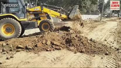 VIDEO : Authorities demolished two unauthorized colonies in Khurja Bulandshahr