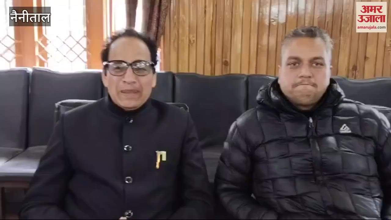 VIDEO : अधिवक्ता संशोधन बिल की जलाईं प्रतियां, कार्य से विरत रहे वकील; अध्यादेश को बताया स्वतंत्रता छीनने वाला