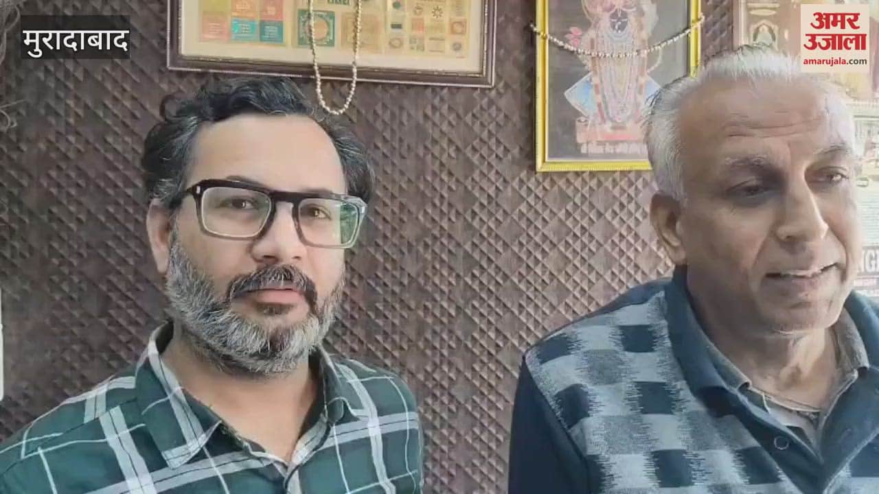 VIDEO : Sewer line jammed in Budh Bazar, waterlogging on the road causing problems, complaint not resolved