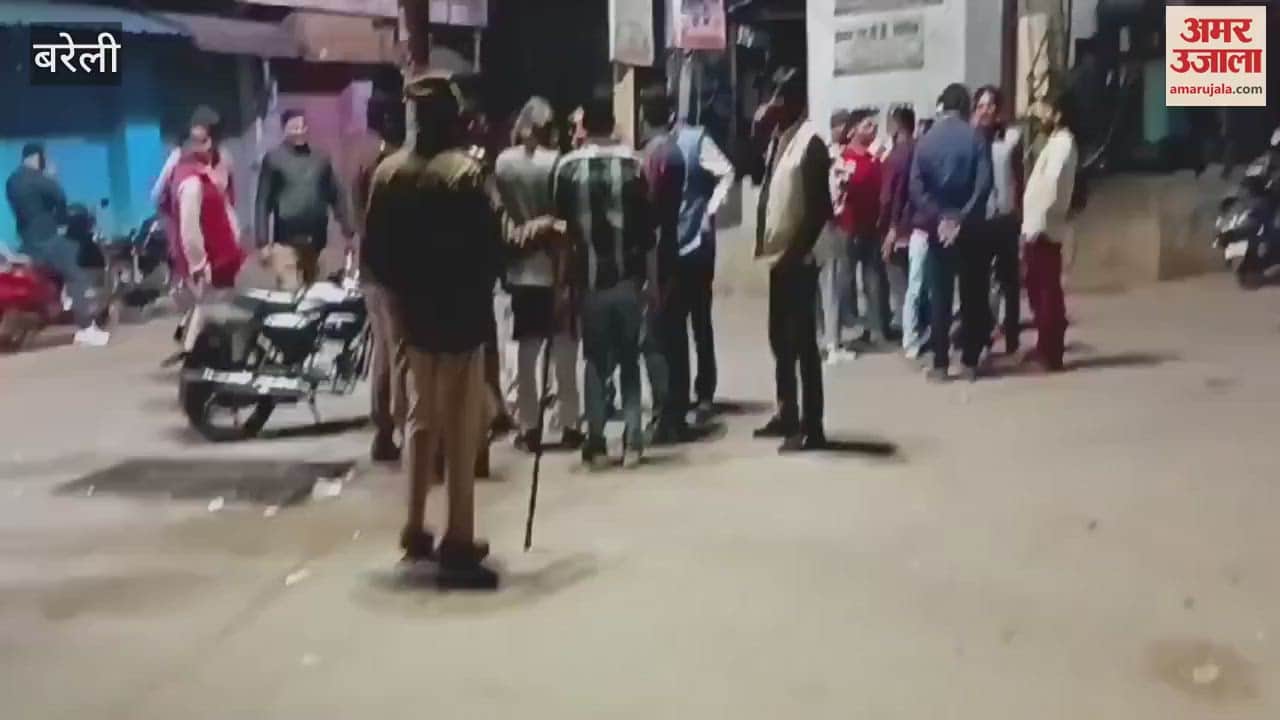 VIDEO : Groom beaten up in Amla, stones pelted on police, uproar