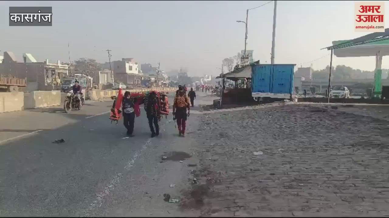 VIDEO : Four lane road made one way for Kanwadis