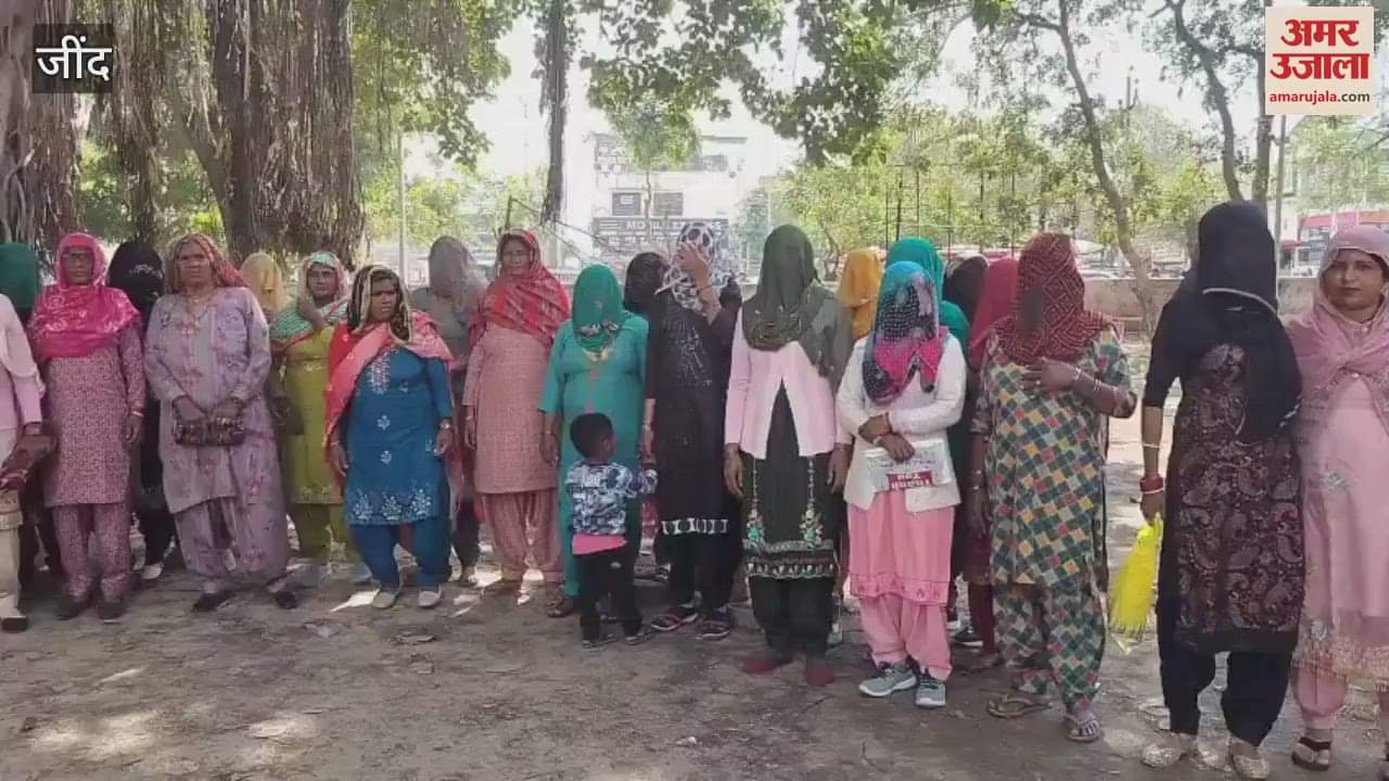 VIDEO : The workers of Doomarkha village of Jind met the ADC and appealed to him