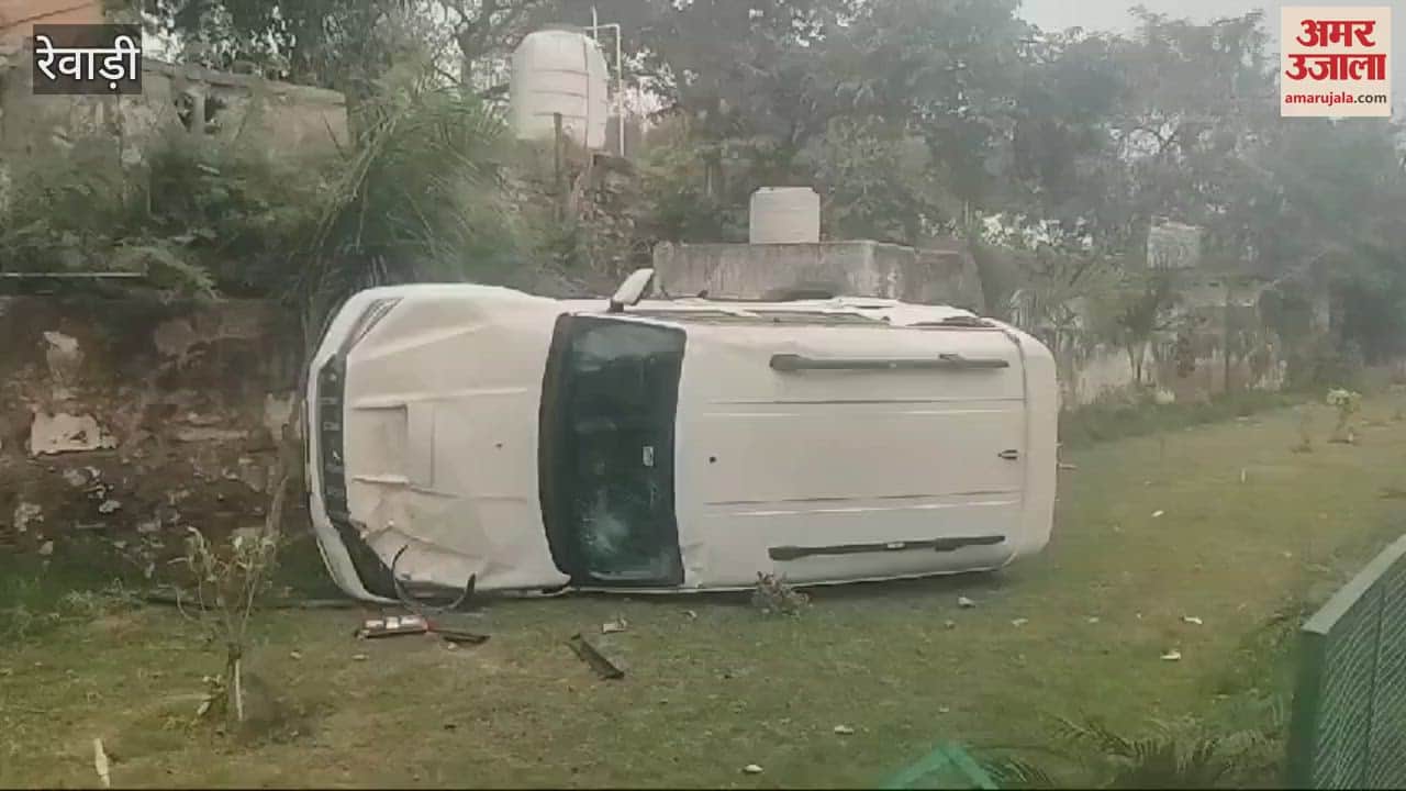 VIDEO : high speed Scorpio collided with divider while doing stunts in Rewari